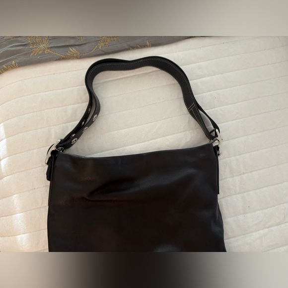 Coach 1414 Black Shoulder/Crossbody Leather Bag with Adjustable Strap - Picture 4 of 11